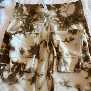 Lululemon Beige Cotton pants tie dye